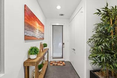 912 W 19th Street #C, Houston, TX 77008 - Photo 6