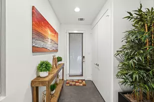 912 W 19th St, Houston, TX 77008 - Photo 6