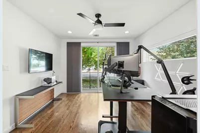 912 W 19th Street #C, Houston, TX 77008 - Photo 10