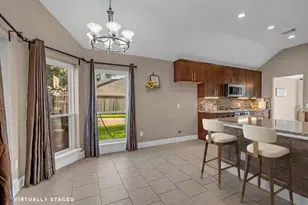 11506 Faulkey Gully Cir, Houston, TX 77070 - Photo 12