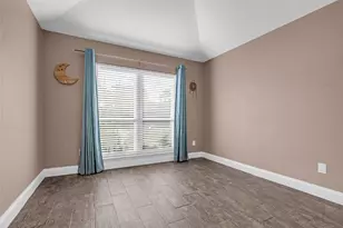 11506 Faulkey Gully Cir, Houston, TX 77070 - Photo 32