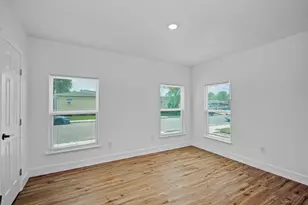 1203 W 6th St, Freeport, TX 77541 - Photo 28