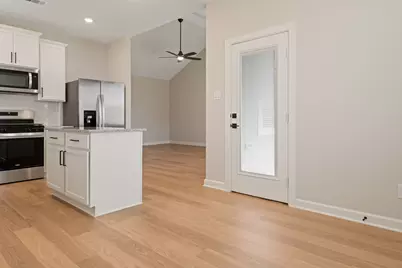 21551 Bluebonnet Bay Drive, Magnolia, TX 77354 - Photo 6