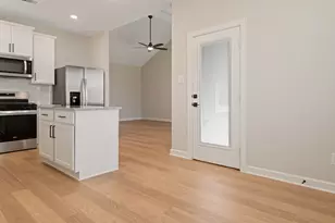 21551 Bluebonnet Bay Dr, Magnolia, TX 77354 - Photo 6