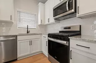 21551 Bluebonnet Bay Dr, Magnolia, TX 77354 - Photo 2