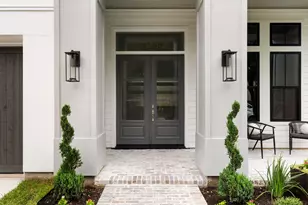 709 E 17th St, Houston, TX 77008 - Photo 2