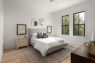 709 E 17th St, Houston, TX 77008 - Photo 20