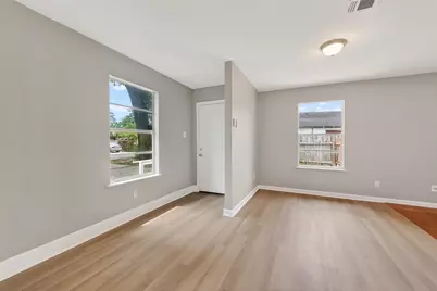 2446 Mayview Drive, Houston, TX 77091 - Photo 10