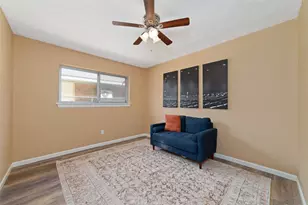 7434 Carew St, Houston, TX 77074 - Photo 24