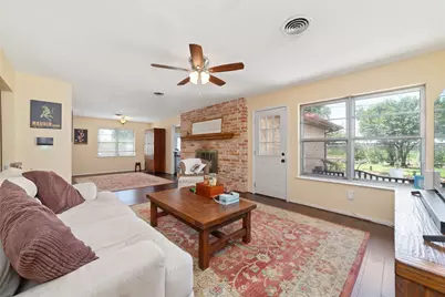 7434 Carew Street, Houston, TX 77074 - Photo 10