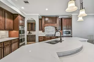 1008 Point Isabel Ln, Friendswood, TX 77546 - Photo 14