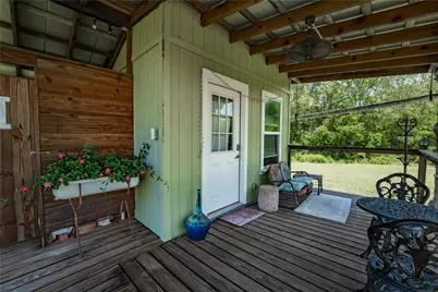 5601 Wickel Road, Burton, TX 77835 - Photo 18