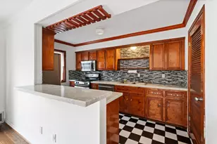 5819 Valley Forge Dr, Houston, TX 77057 - Photo 10