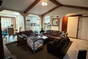 2327 Camelot Dr, Weslaco, TX 78596 - Photo 2