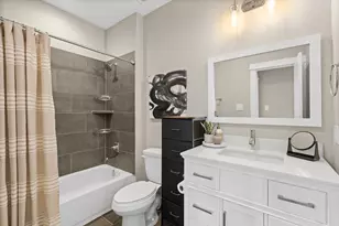 413 Stonework Oaks Lane, Houston, TX 77076 - Photo 36
