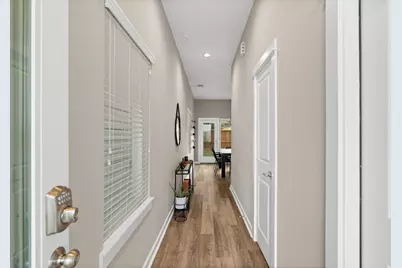 413 Stonework Oaks Lane, Houston, TX 77076 - Photo 8