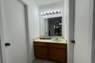 3909 Tanglewilde St, Houston, TX 77063 - Photo 6