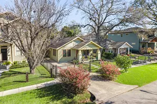 805 Ralfallen St, Houston, TX 77008 - Photo 30