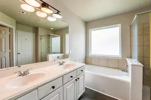 19714 Allenwick Hills Ct, Cypress, TX 77429 - Photo 34