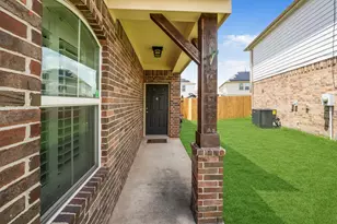 19714 Allenwick Hills Ct, Cypress, TX 77429 - Photo 4