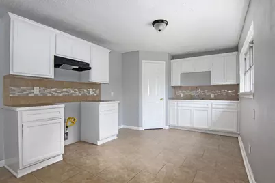 7244 Rhobell Street, Houston, TX 77016 - Photo 10
