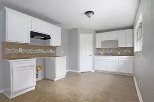7244 Rhobell St, Houston, TX 77016 - Photo 10