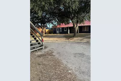 602 E 4th Street, Alice, TX 78332 - Photo 4