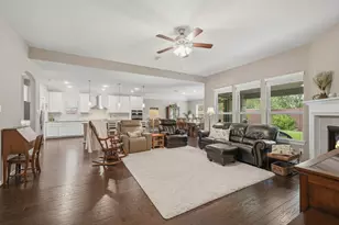 25123 Dunbrook Springs Ln, Katy, TX 77494 - Photo 4