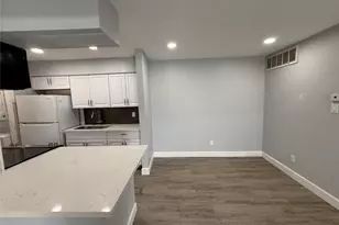 9550 Deering Dr, Houston, TX 77036 - Photo 8