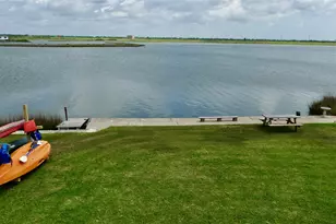 4432 Swan St, Hitchcock, TX 77563 - Photo 4