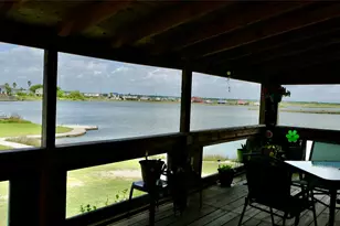 4432 Swan St, Hitchcock, TX 77563 - Photo 26
