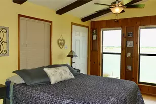 4432 Swan St, Hitchcock, TX 77563 - Photo 20
