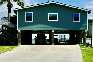 4432 Swan St, Hitchcock, TX 77563 - Photo 2