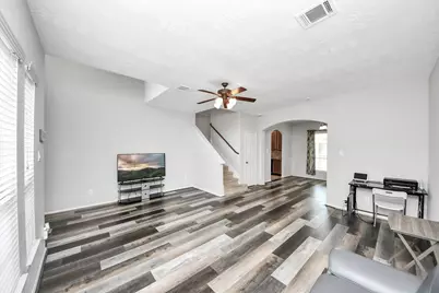 11207 Royal Rock Ct Court, Houston, TX 77088 - Photo 8