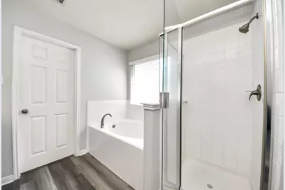 11207 Royal Rock Ct Court, Houston, TX 77088 - Photo 40