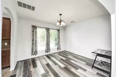 11207 Royal Rock Ct Court, Houston, TX 77088 - Photo 10