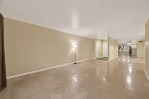 2600 Bellefontaine St, Houston, TX 77025 - Photo 8