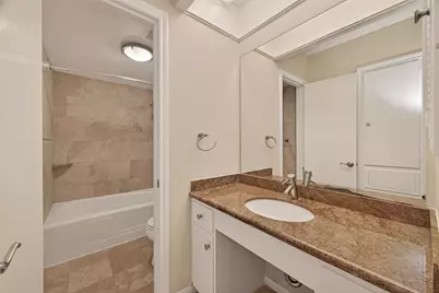 2600 Bellefontaine Street #B 24, Houston, TX 77025 - Photo 22