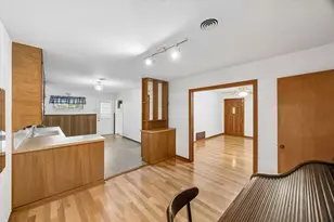 233 W Obion Rd, Houston, TX 77076 - Photo 6