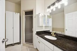 4411 Koehler St, Houston, TX 77007 - Photo 12
