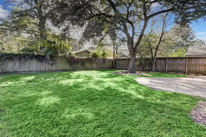 1111 Stonecrest Drive, Houston, TX 77018 - Photo 14