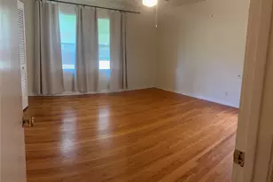 4713 Saxon St, Bellaire, TX 77401 - Photo 14