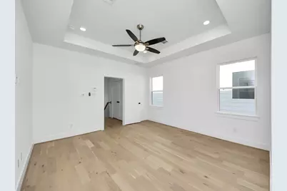 723 Marcella Street #B, Houston, TX 77091 - Photo 6