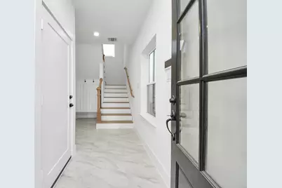 723 Marcella Street #B, Houston, TX 77091 - Photo 4