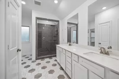 5102 Chapel Heights Drive, Houston, TX 77018 - Photo 14
