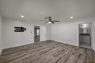 117 Broken Bough Ln, Conroe, TX 77304 - Photo 14