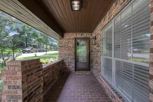 117 Broken Bough Ln, Conroe, TX 77304 - Photo 6