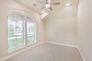 1735 Wickham Reach Dr, Spring, TX 77386 - Photo 22