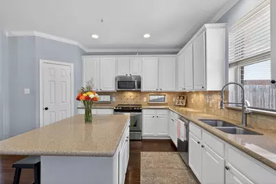 405 Gastonbury Court, League City, TX 77573 - Photo 18