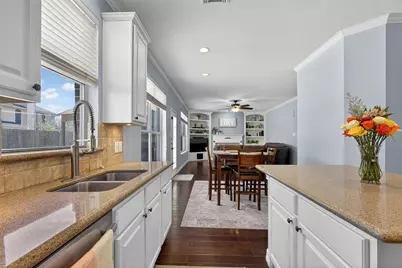 405 Gastonbury Court, League City, TX 77573 - Photo 22